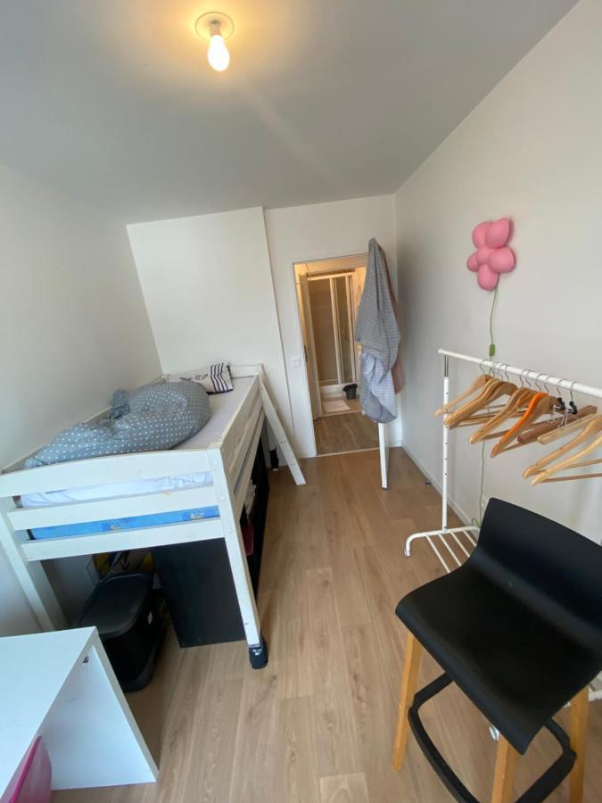 Super Chambre Avec Bureau Courcouronnes Exteriör bild