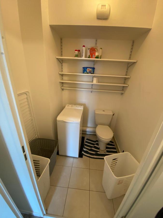 Super Chambre Avec Bureau Courcouronnes Exteriör bild
