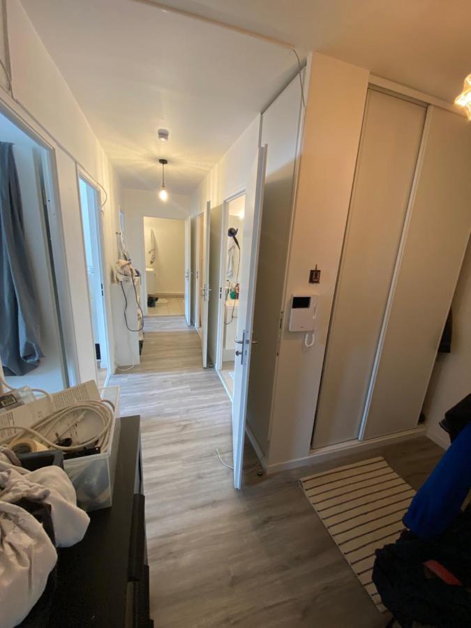 Super Chambre Avec Bureau Courcouronnes Exteriör bild